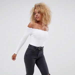 ASOS *NWOT* ruffle off the shoulder white bodysuit